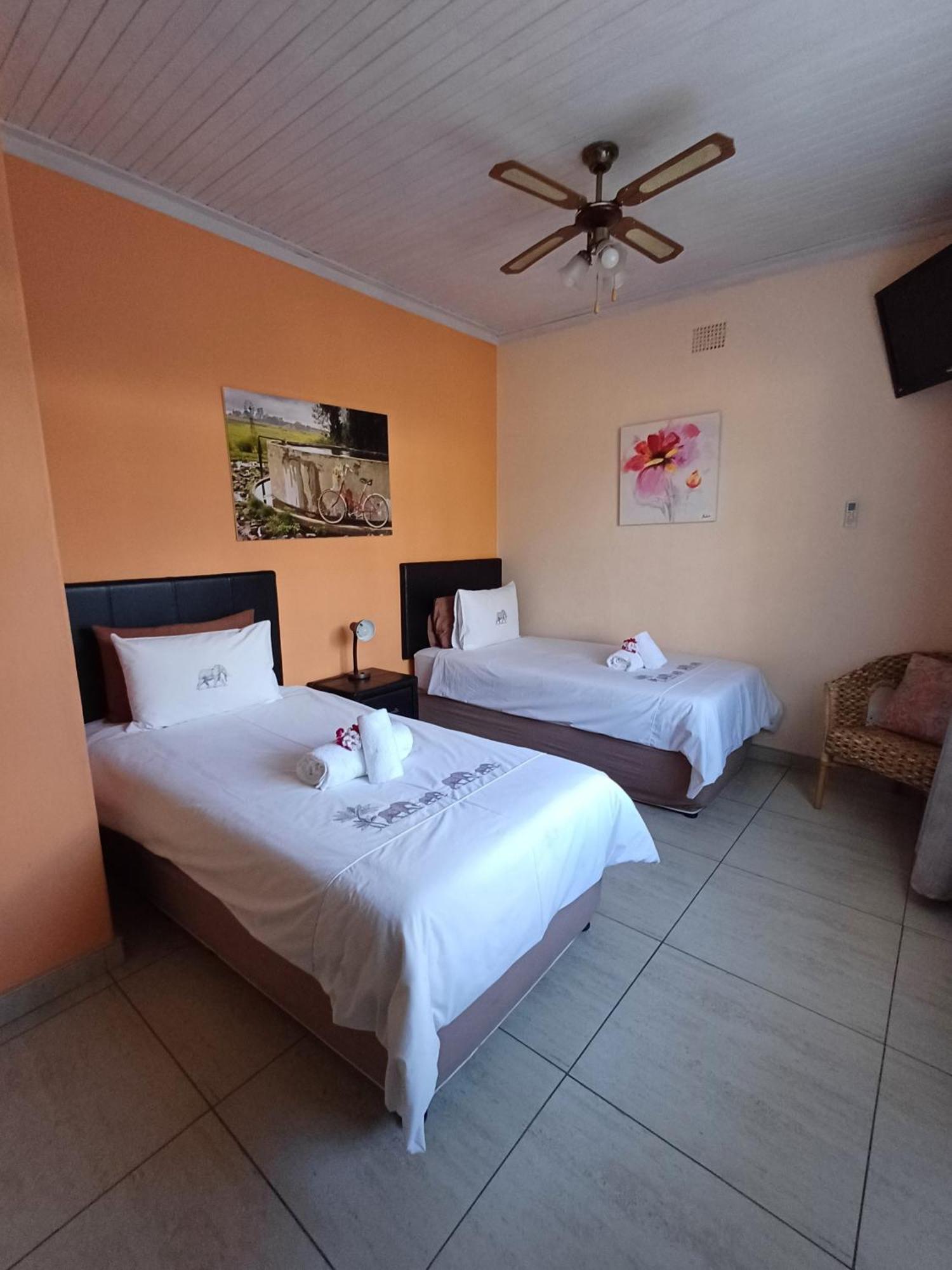 Capbon Guesthouse Windhoek Luaran gambar