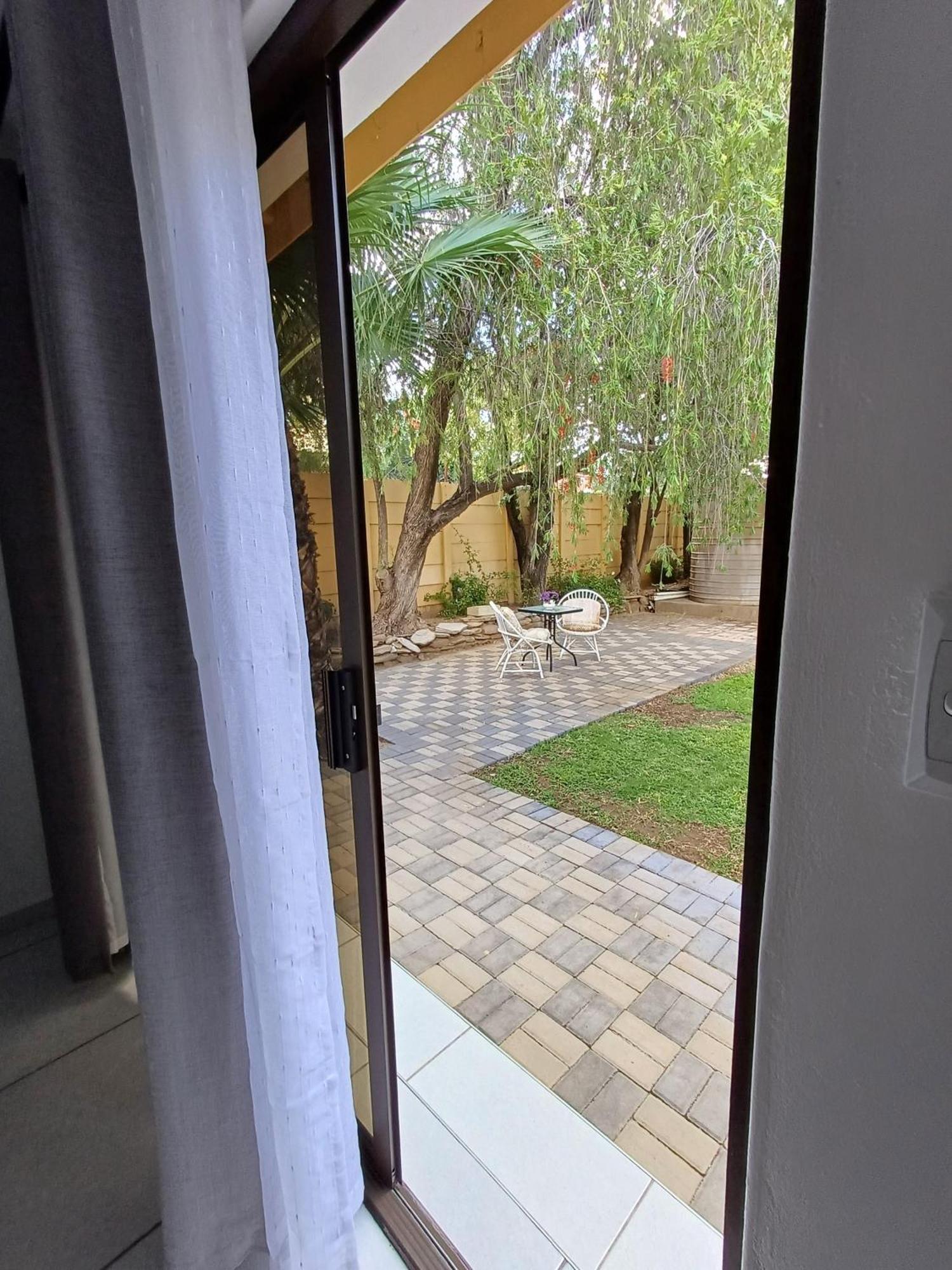 Capbon Guesthouse Windhoek Luaran gambar