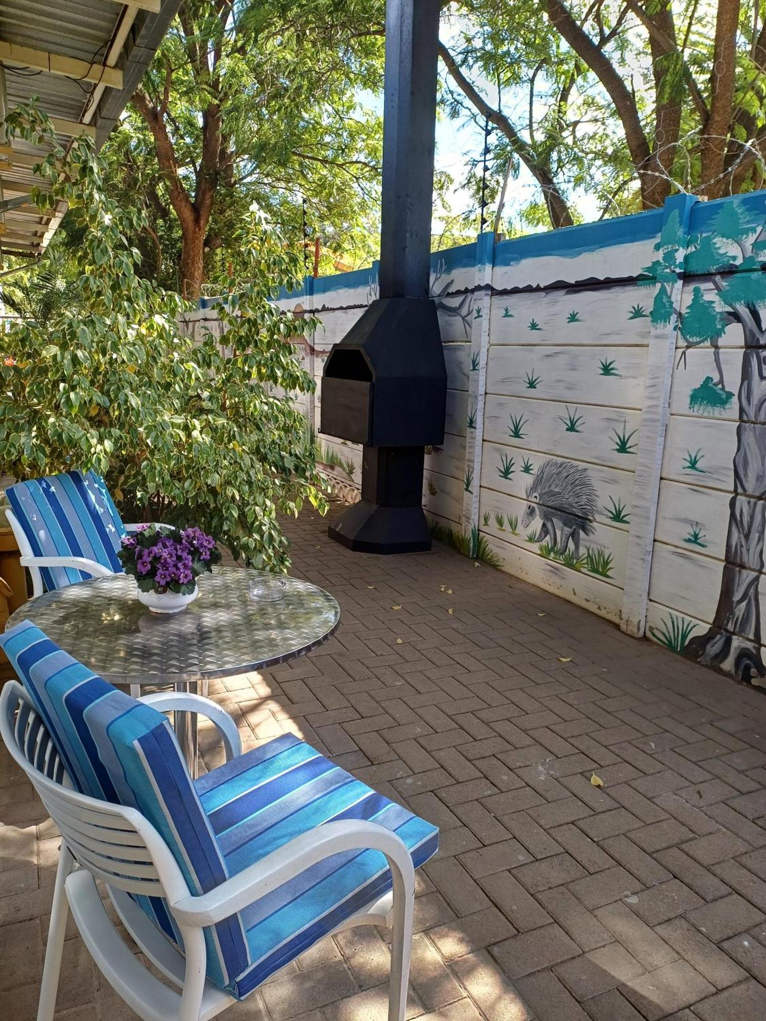 Capbon Guesthouse Windhoek Luaran gambar