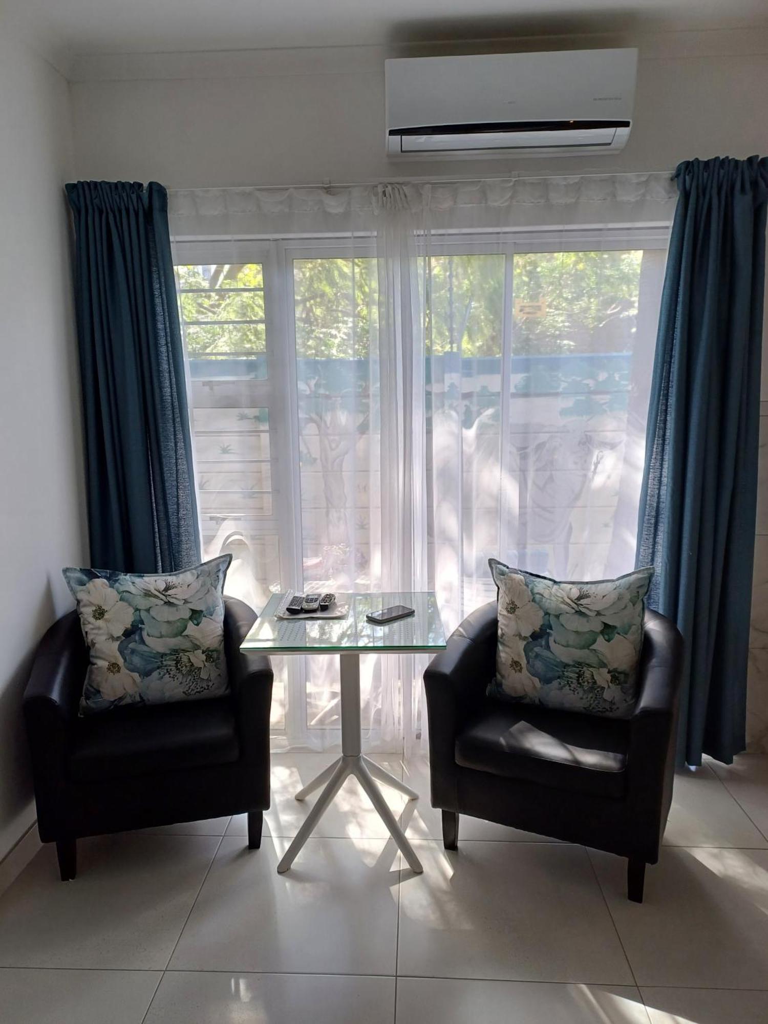 Capbon Guesthouse Windhoek Luaran gambar