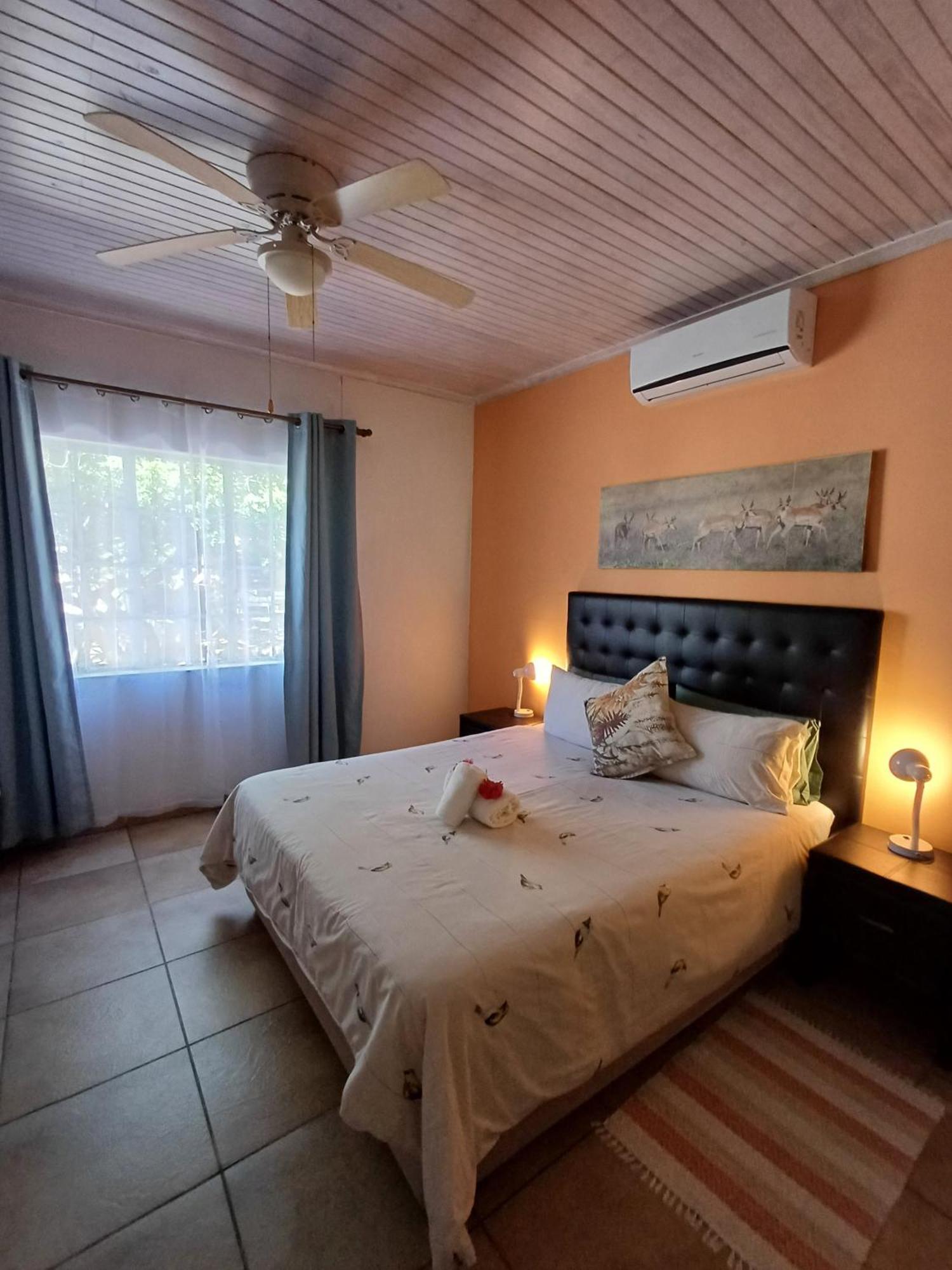 Capbon Guesthouse Windhoek Luaran gambar