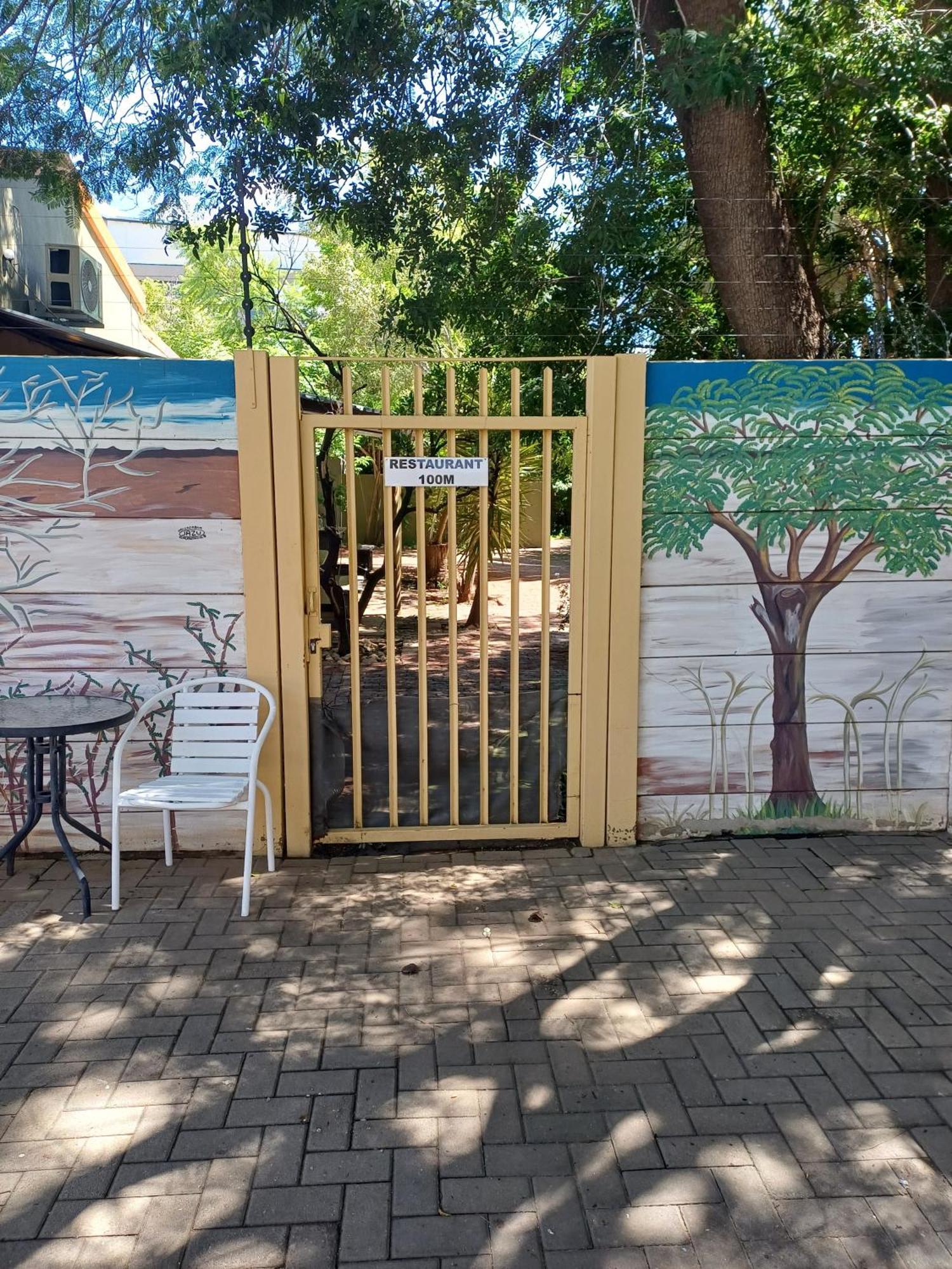 Capbon Guesthouse Windhoek Luaran gambar