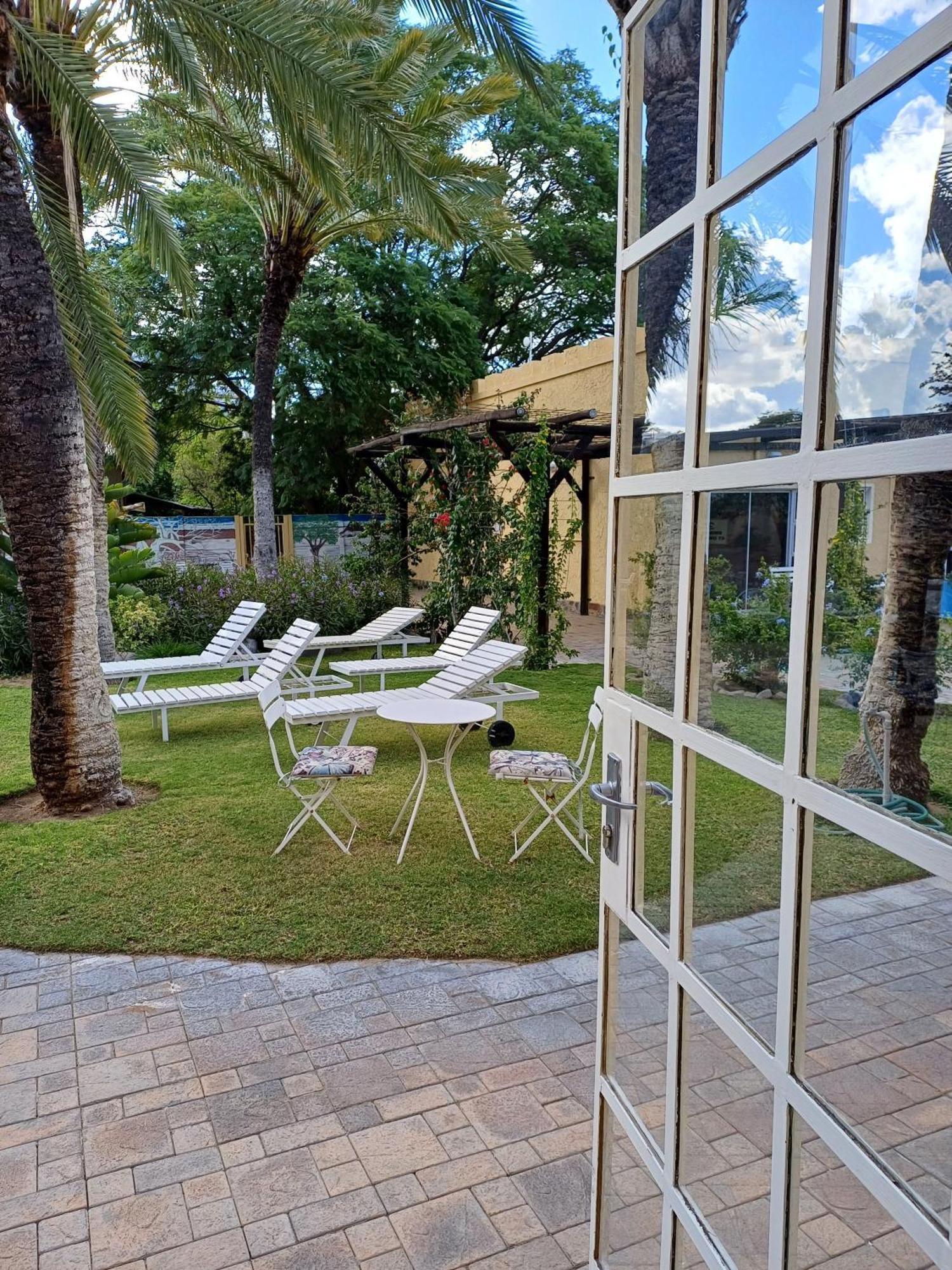 Capbon Guesthouse Windhoek Luaran gambar